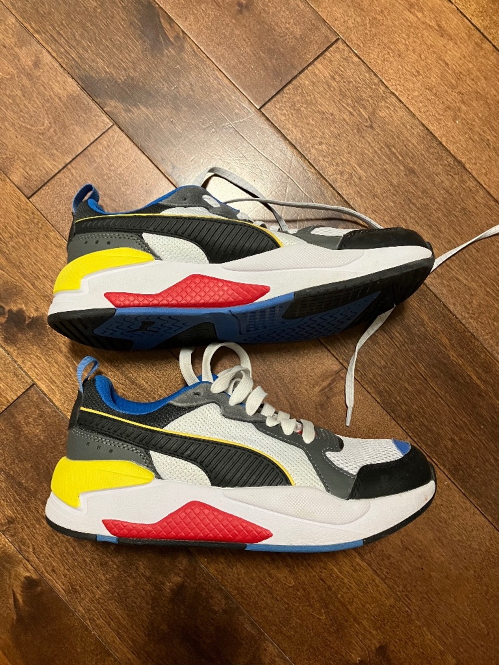 Puma Youth Sneakers